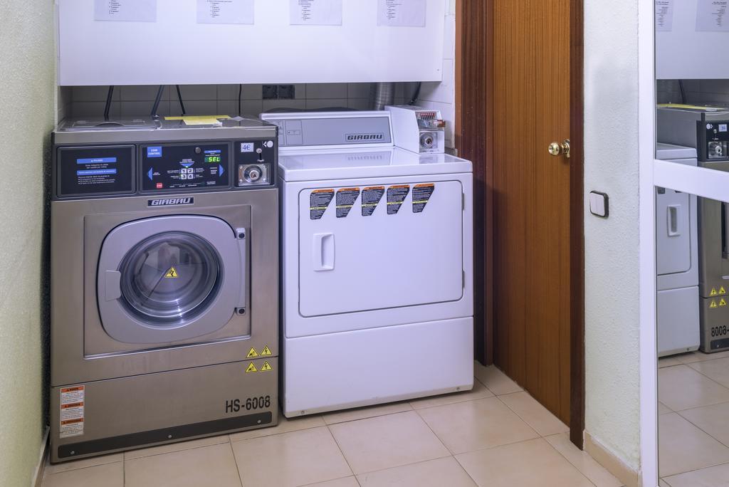 Aparthotel Marinada サロウ エクステリア 写真