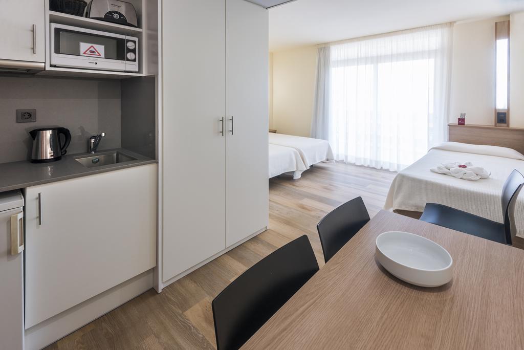 Aparthotel Marinada サロウ エクステリア 写真