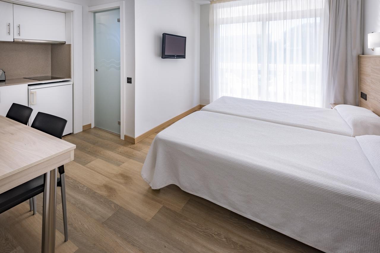 Aparthotel Marinada サロウ エクステリア 写真