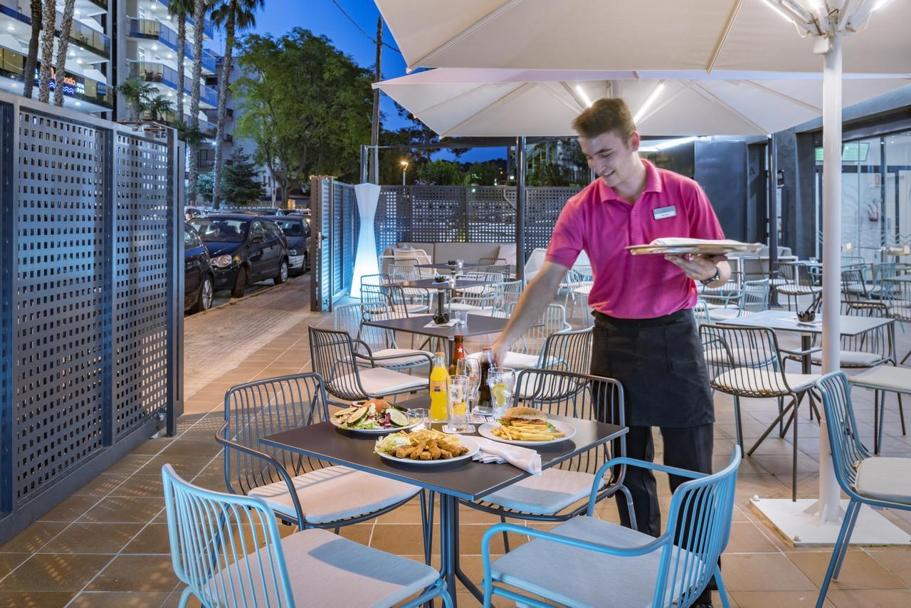 Aparthotel Marinada サロウ エクステリア 写真