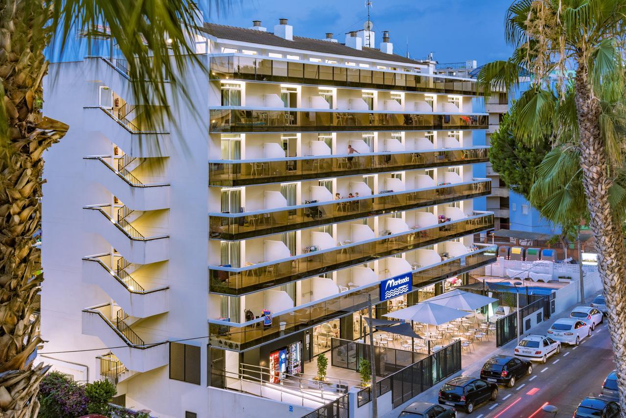 Aparthotel Marinada サロウ エクステリア 写真